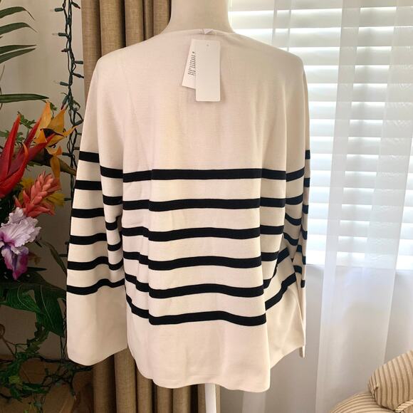 Uniqlo 3D Knit Cotton Sweater in Striped White - Picture 6 of 9